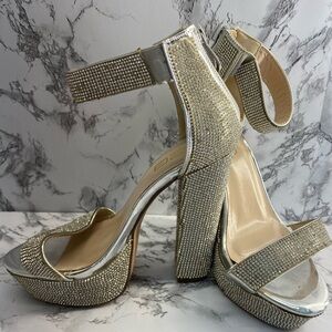 X2B Rhinestone Super Bling NYE Strappy 4.5 inch Block Heels Size 7